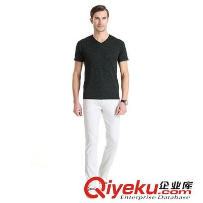 夏装新风尚｜修身直筒针织裤，解锁男士休闲穿搭高级感